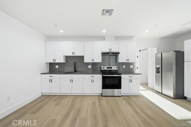 Building Photo - 14016 Hubbard St