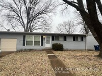 Building Photo - 3 BD / 2 BA