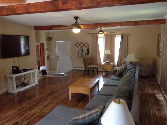 Building Photo - 44 Allagash Trail