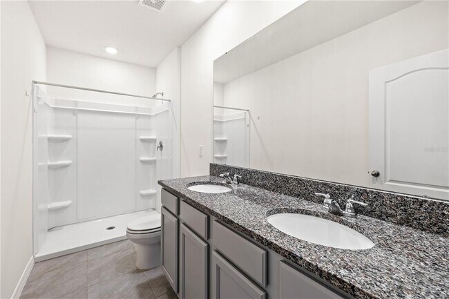 Building Photo - 1264 Draintree St