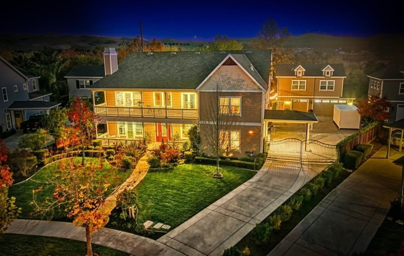 Building Photo - 835 Tolentino Ct