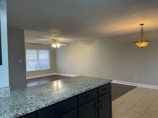 Building Photo - 6122 Lanier Rd