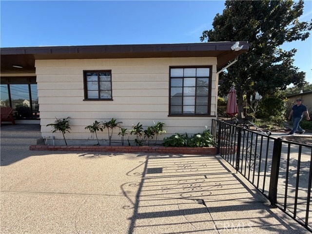 Building Photo - 3590 Buchanan St