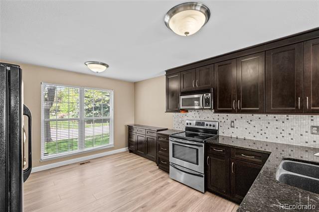 Building Photo - 2700 Perry St