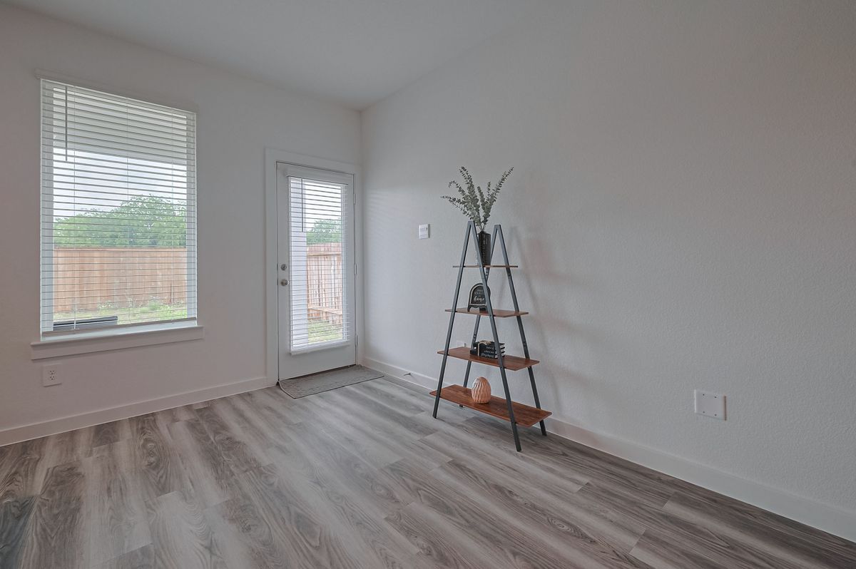 Building Photo - 10405 Hadley Pk Trl