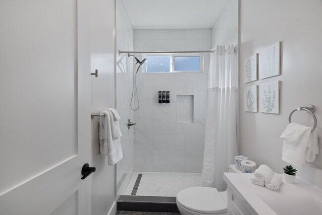 Building Photo - 1817 Andrea Pl