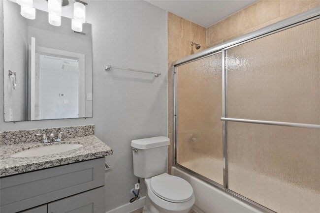 Building Photo - 6809 Glass St