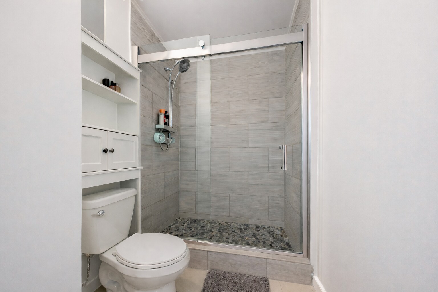 Building Photo - 5332 NE 6th Ave