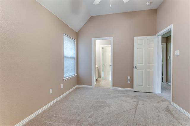 Building Photo - 3487 Pilgrim Dr