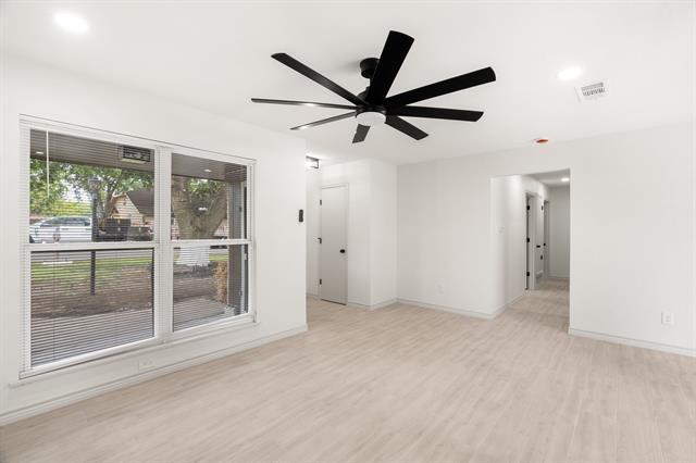 Building Photo - 103 N Summit St