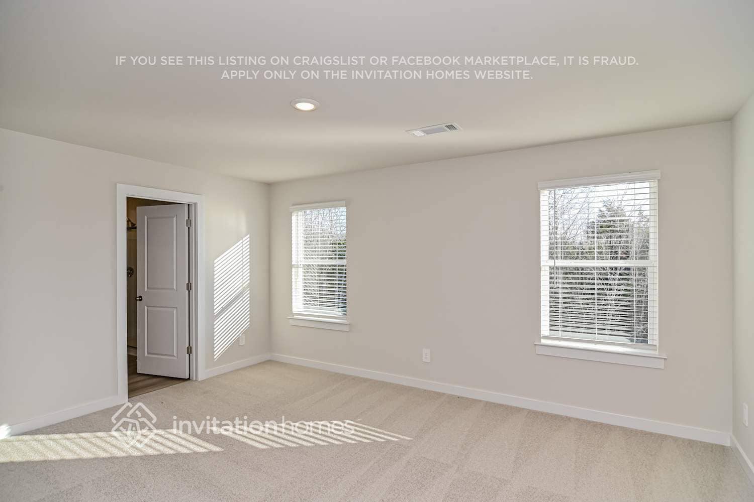 Building Photo - 1322 Bluffton Cir