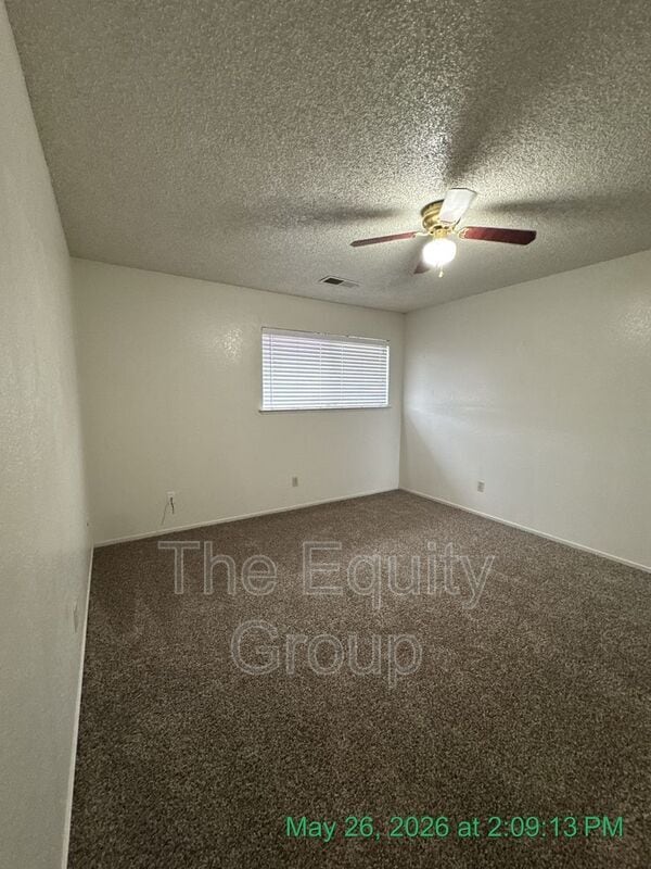 Building Photo - 3525 S County Center Dr