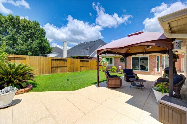 Building Photo - 14323 Rosehill Estates Ln