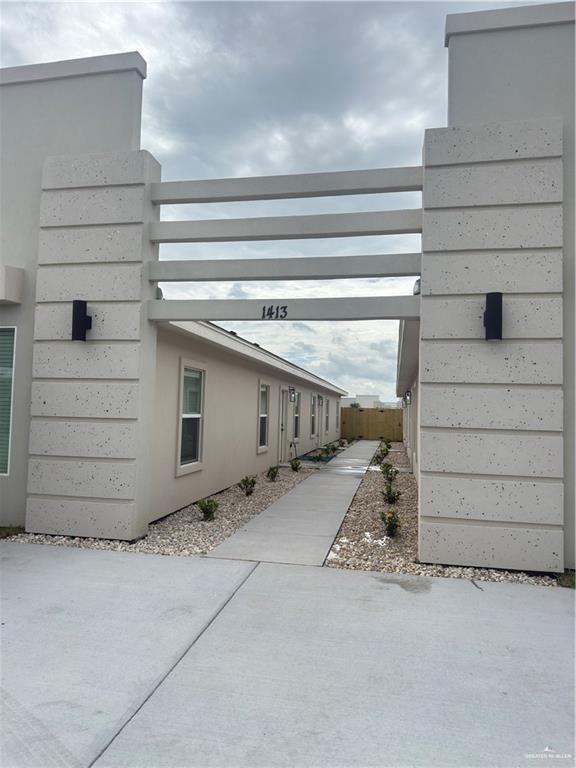 Building Photo - 14 Vine Ave