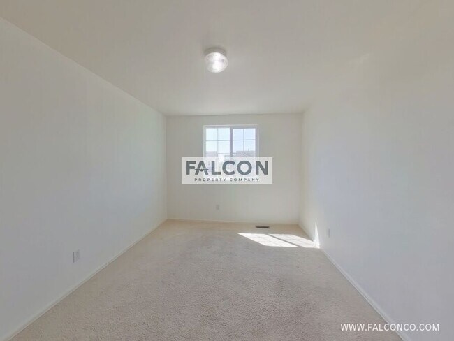 Building Photo - 6536 Graymont Dr