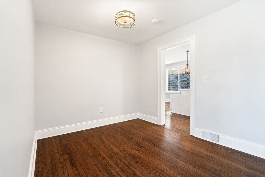 Dining Room - 415 Hudson St