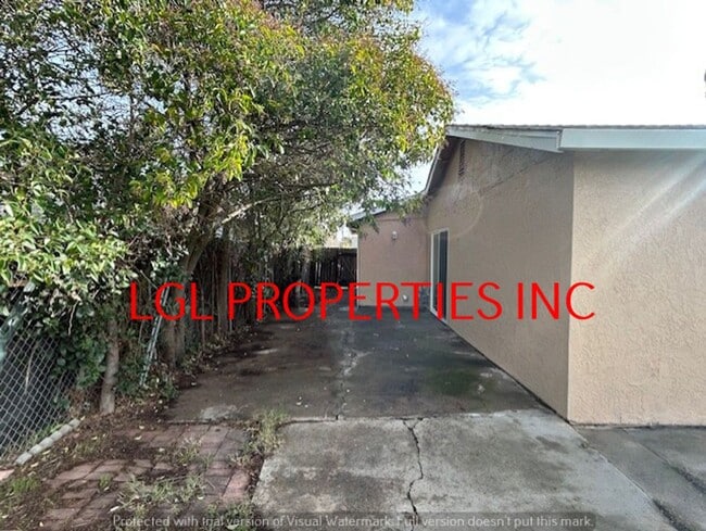 Building Photo - 7708 25th St