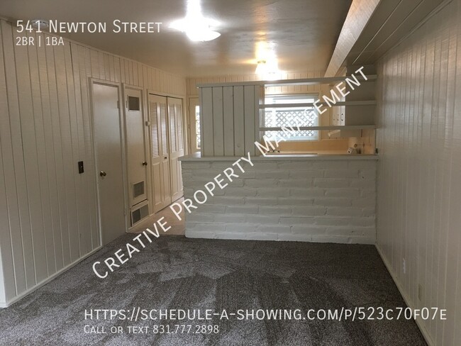 Building Photo - 2 Bedroom Apartment in Monterey, CA