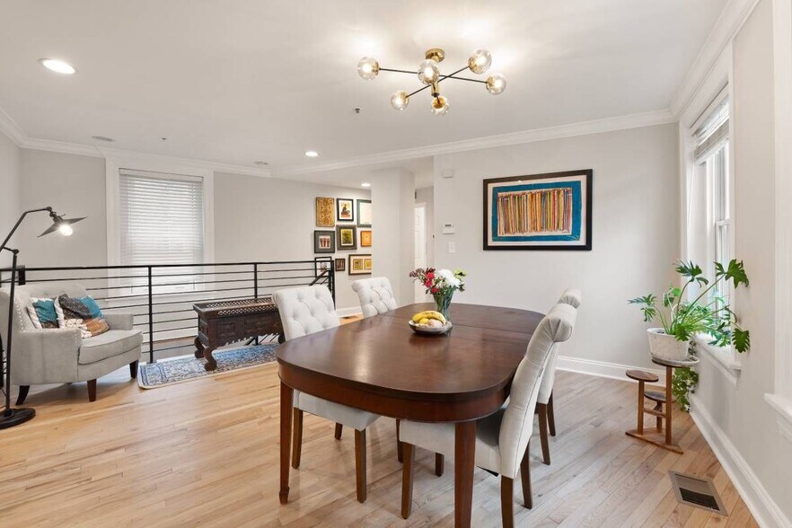 Building Photo - 150 Rhode Island Ave NW