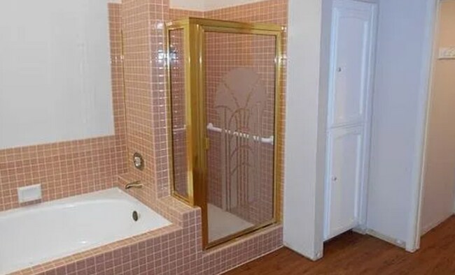 Building Photo - 15657 Caldas De Reyes