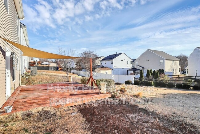 Building Photo - 610 Latimer Way