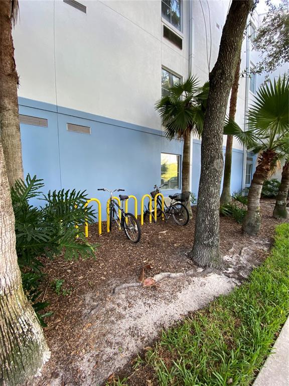 Building Photo - 1501 Doyle Carlton Dr