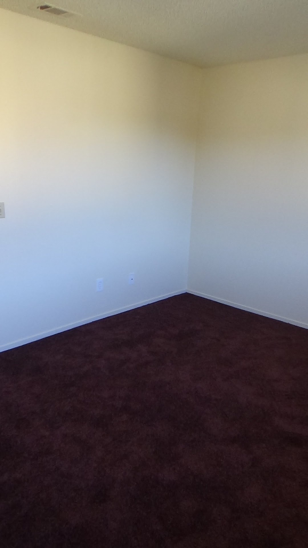 Bed 2 - 725 Summerwood Ln