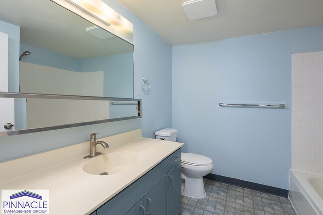 Building Photo - 91-1022 Kaiau Ave #3A