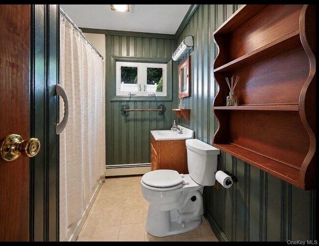 Building Photo - 14 Brisman Dr