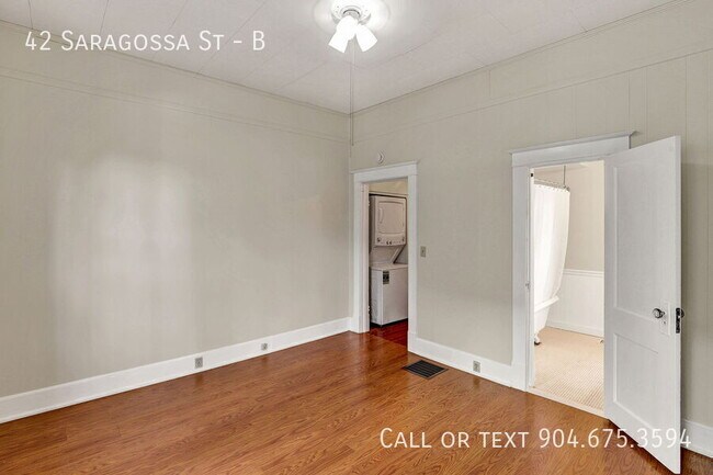 Building Photo - 42 Saragossa St