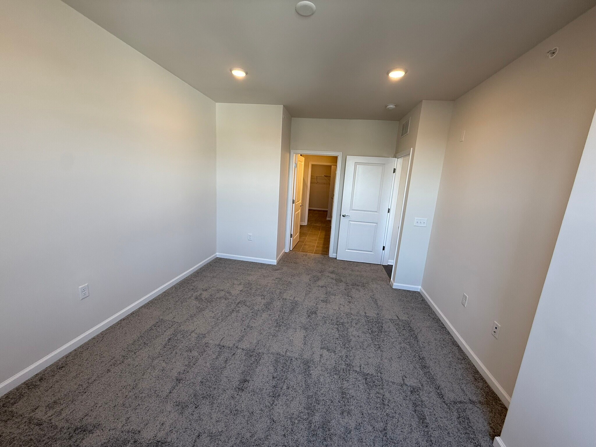 Master Bedroom - alternate view 2 - 1 Culvert Dr