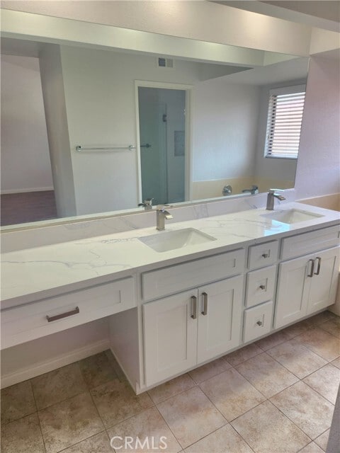 Building Photo - 22804 Chardonnay Dr