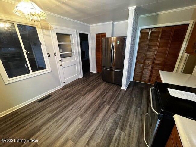 Building Photo - 1402 Mark Trail Rd