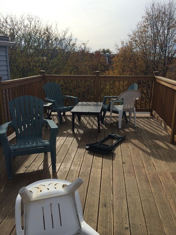 Building Photo - 174 Bolton St