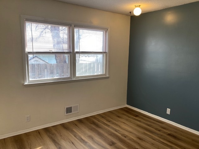 Building Photo - 215 E 32nd St