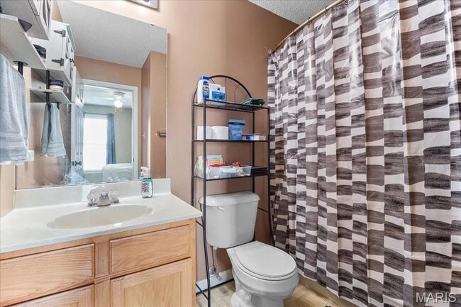 Building Photo - 1082 Chesterfield Dr