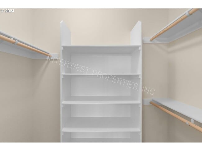 Building Photo - BEAUTIFUL NEWER CONSTRUCTION 4 BD HOME W/2 CAR GARAGE, W/D IN UNIT, AND MORE!