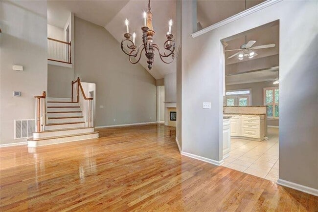 Building Photo - 490 Grand Teton Cir