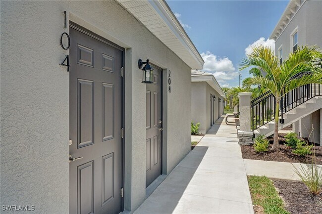 Building Photo - 11790 Venetian Lagoon Dr