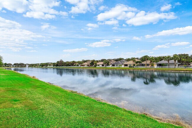 Building Photo - 9460 Wrangler Dr