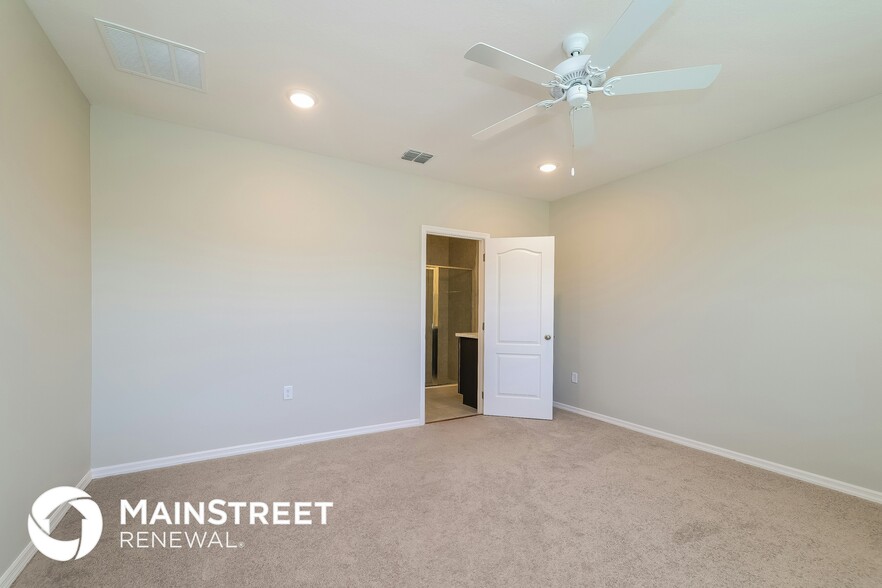 Building Photo - 255 Villavista Ct