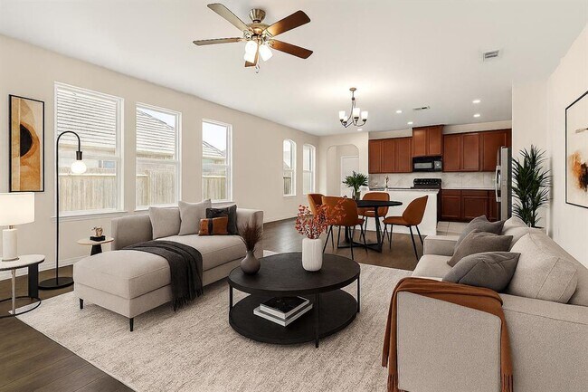 Building Photo - 633 Weizenbock Ln