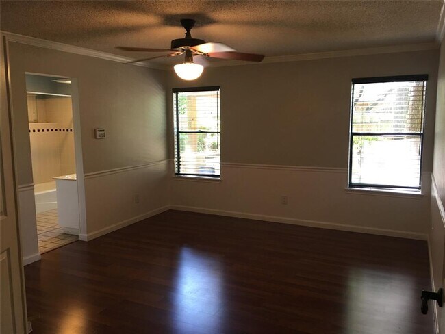 Building Photo - 12304 Boneta Cove