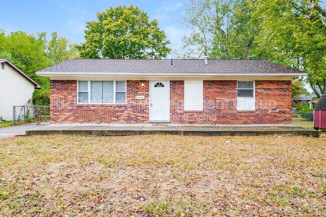 Primary Photo - 1422 Weldon Ave