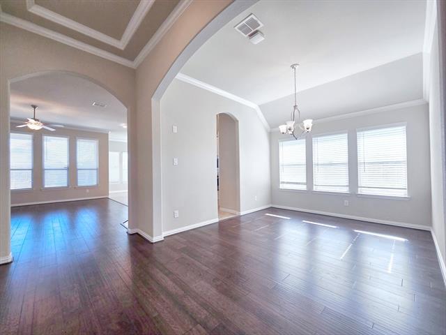 Building Photo - 355 Prairie Ridge Ln