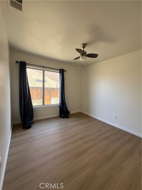 Building Photo - 10966 Willow Ln