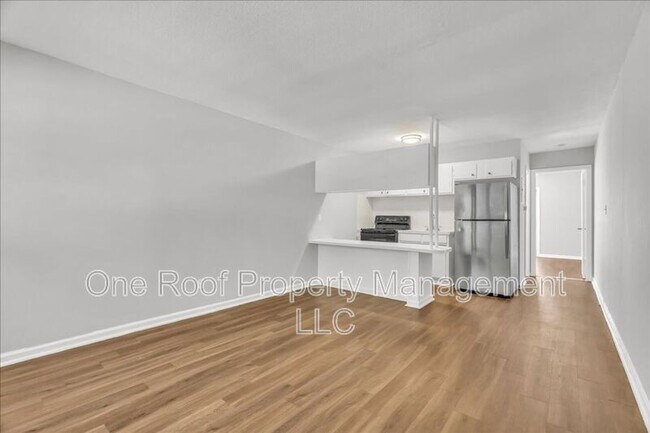 Building Photo - 646 N 31st St