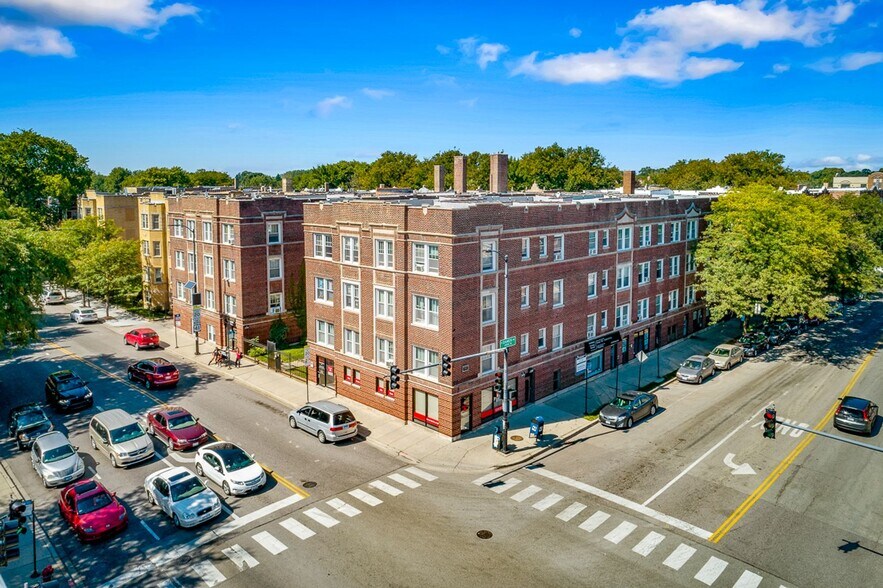 Primary Photo - 5200 N Damen Ave