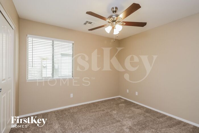 Building Photo - 1671 Maddison Cir