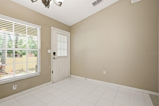Building Photo - 406 S Bayview Blvd